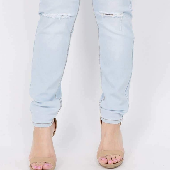 Juniors Light Denim Skinny Joggers - Picture 3 of 3